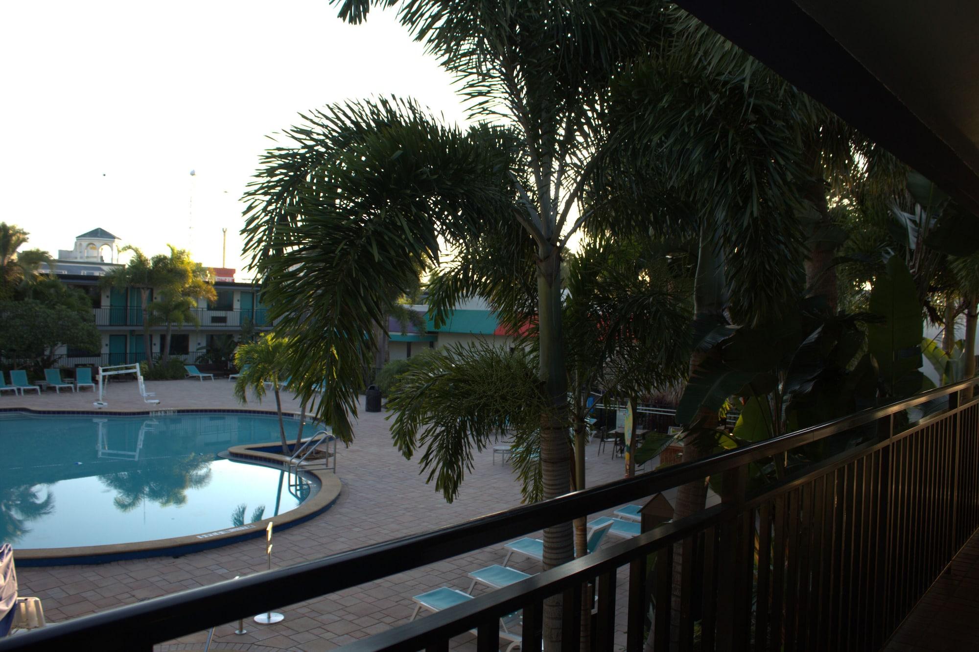 Coco Key Hotel & Water Park Resort Орландо Экстерьер фото